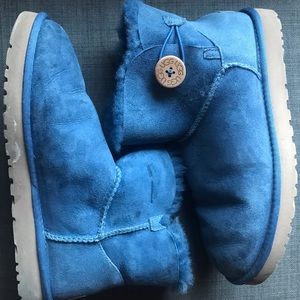Size 11 Blue Ugg Bailey Booties, S/N 3352